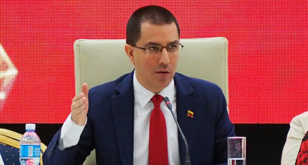 Canciller Arreaza denuncia en Consejo Político del ALBA-TCP persecución de EEUU a Venezuela