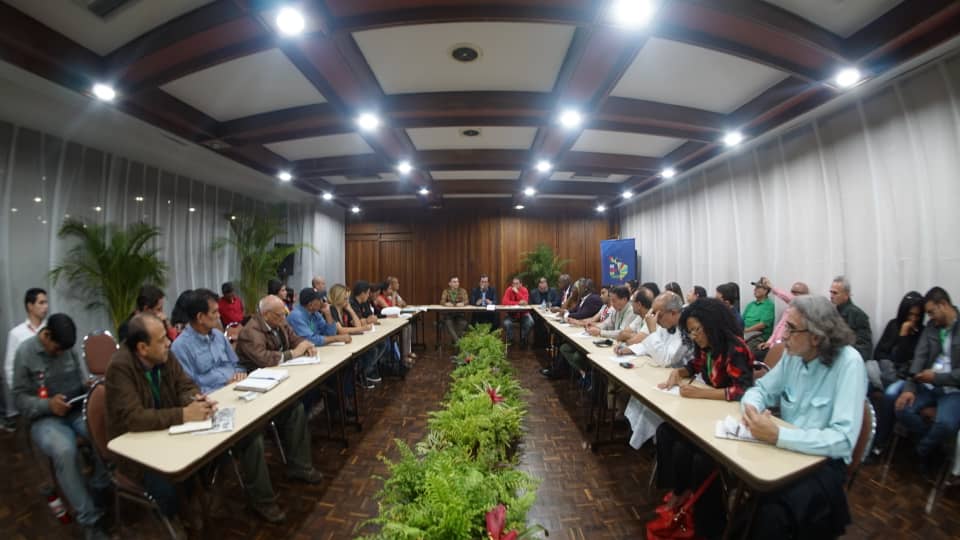 Embajador Adán Chávez sostiene encuentro con delegados de partidos políticos de África durante XXV Foro de Sao Paulo