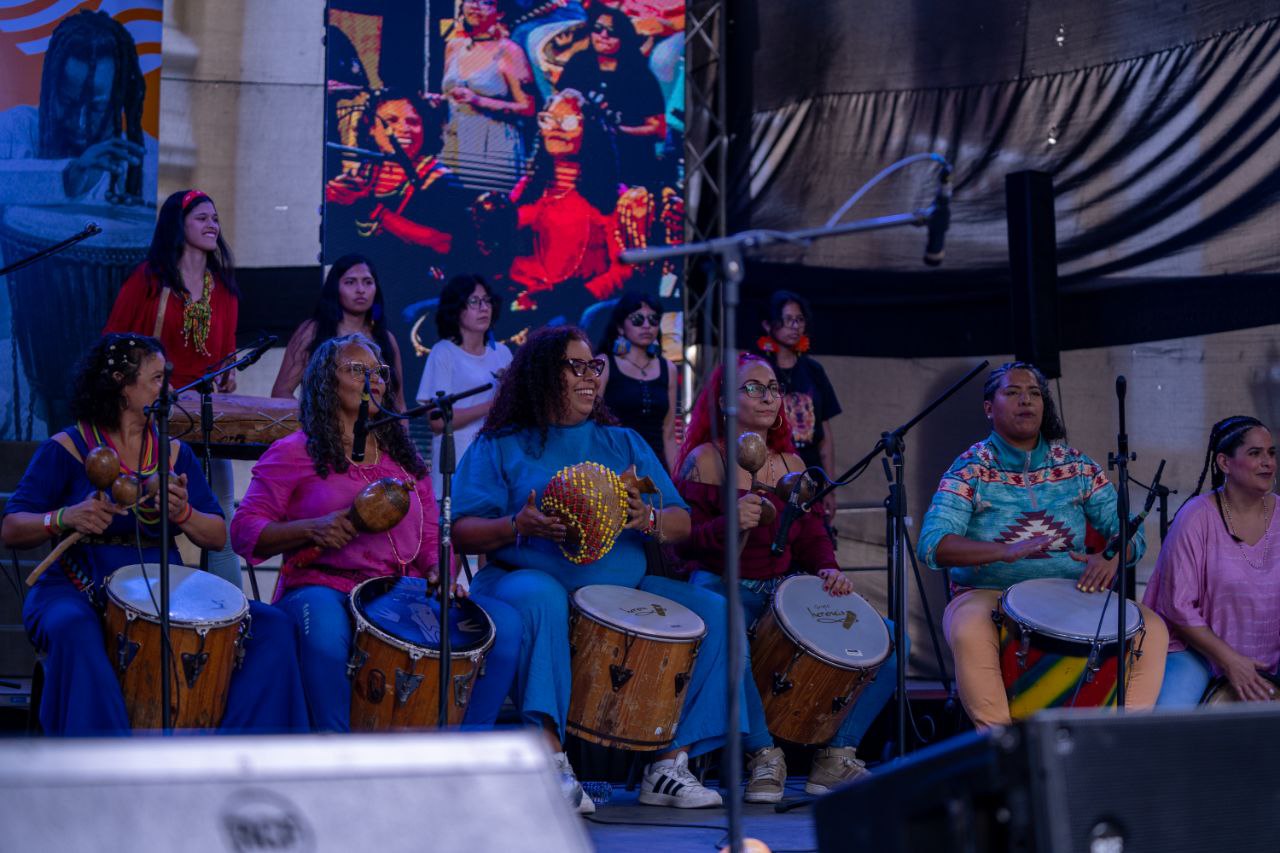 Tambores del ALBA despiden encuentro en Caracas con música ancestral