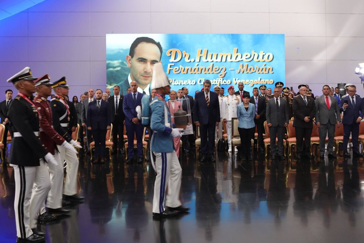 Un legado de ciencia para el mundo: restos mortales del venezolano Humberto Fernández -Morán reposan en el Panteón Nacional