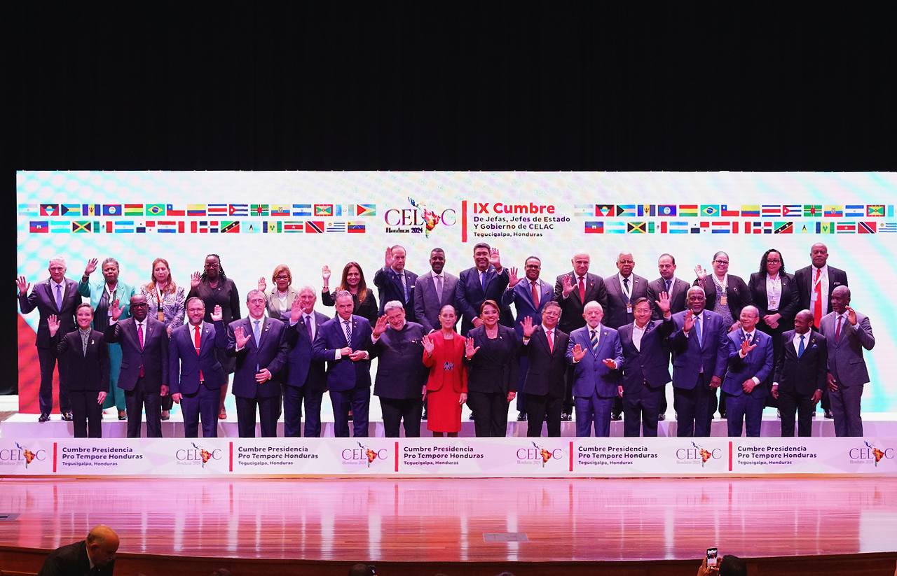 Honduras hands over Celac Pro Tempore Presidency to Colombia: The dream of the Greater Homeland is more urgent than ever
